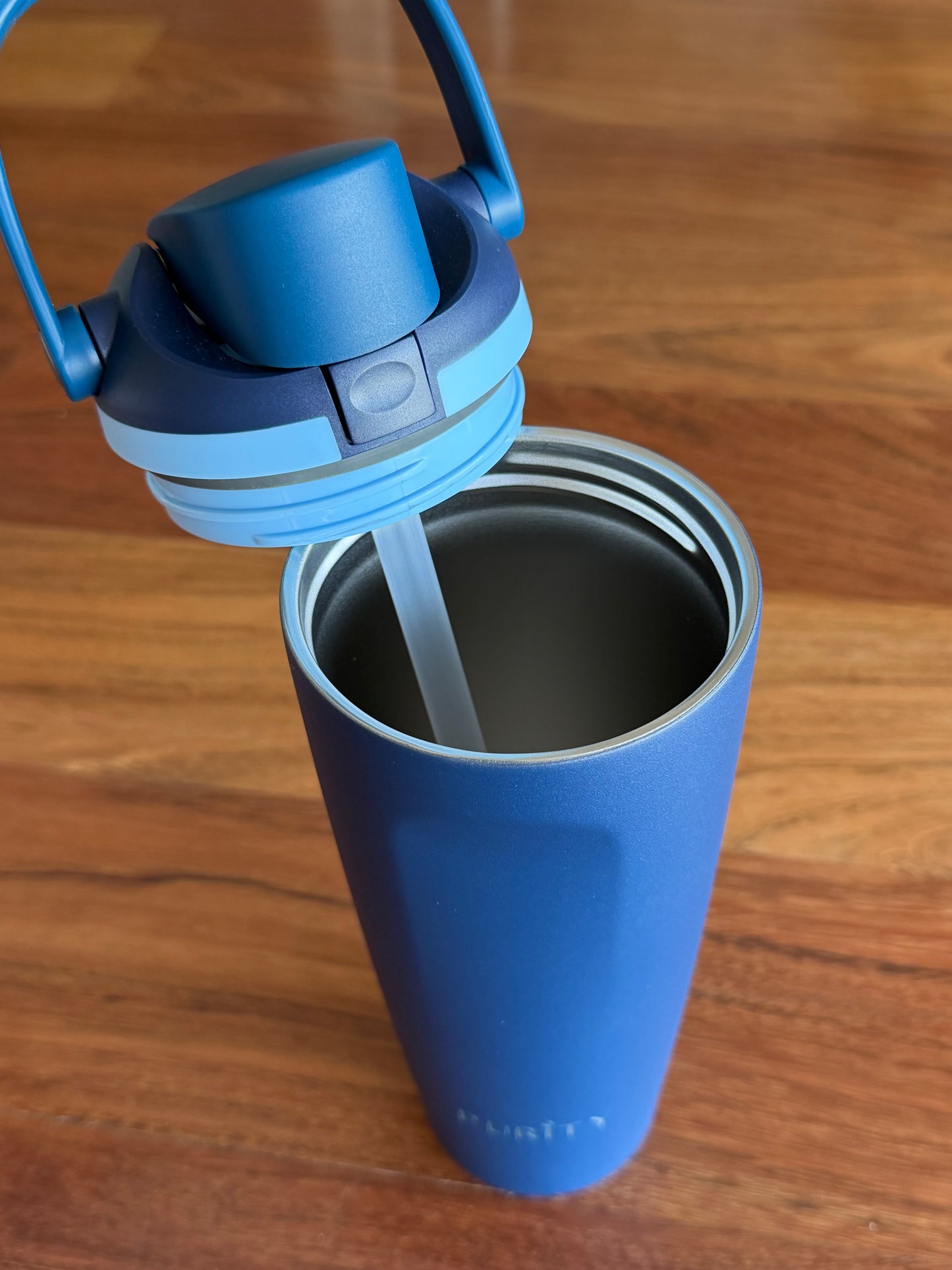Darck Blue 890 ml